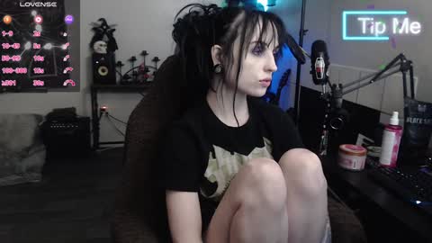 Snapshot of xxlilithmoonxx chatting on January 28, 2025, 3:15 am Lilith online show from January 28, 2025, 3:15 am