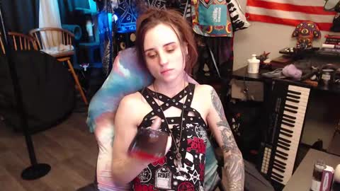 Snapshot of xxlilithmoonxx chatting on September 29, 2025, 3:22 am Lilith online show from September 29, 2025, 3:22 am