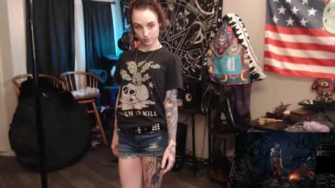 Snapshot of xxlilithmoonxx chatting on October 4, 2025, 3:15 am Lilith online show from October 4, 2025, 3:15 am