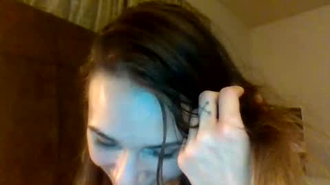 xxlily_monroexx online show from November 19, 2025, 6:35 am