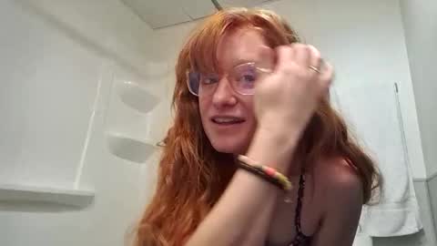 Snapshot of xxmariebliss chatting on January 17, 2026, 6:55 pm xxmariebliss online show from January 17, 2026, 6:55 pm