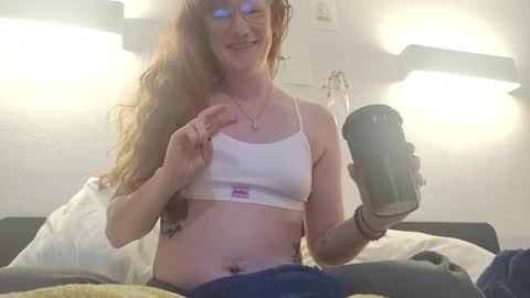 Snapshot of xxmariebliss chatting on February 6, 2026, 1:14 pm xxmariebliss online show from February 6, 2026, 1:14 pm