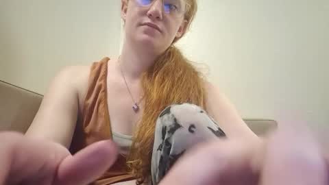 xxmariebliss online show from April 17, 2026, 2:09 pm