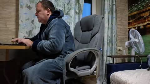 roki-- --  online show from December 23, 2024, 2:07 pm