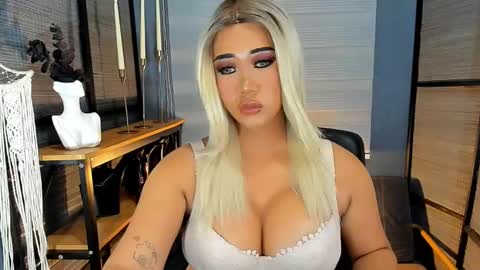 xxtastefullayeshaxx online show from March 9, 2025, 11:25 am