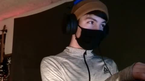 Snapshot of xxwhitefoxx chatting on March 1, 2025, 9:29 am David Fox online show from March 1, 2025, 9:29 am