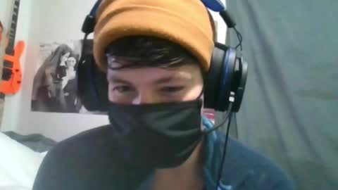 Snapshot of xxwhitefoxx chatting on September 23, 2025, 7:44 am David Fox online show from September 23, 2025, 7:44 am