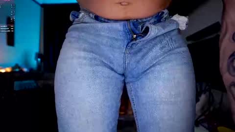     online show from March 2, 2025, 10:59 pm