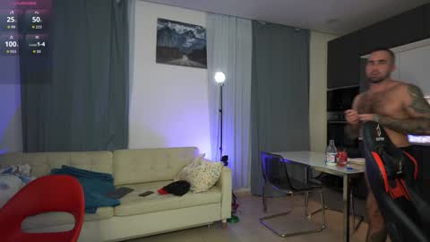     online show from October 4, 2025, 7:01 pm