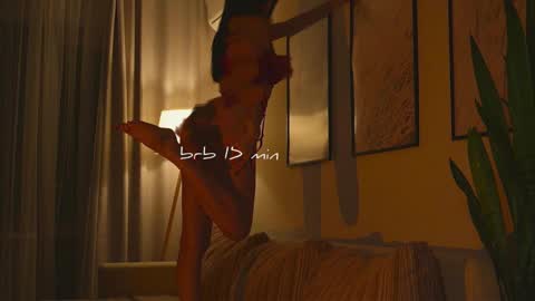 Molly online show from January 18, 2026, 3:05 pm