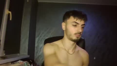 xxxdonpuiuuxxx online show from January 2, 2025, 4:13 pm