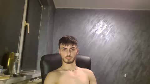 xxxdonpuiuuxxx online show from January 4, 2025, 8:59 pm