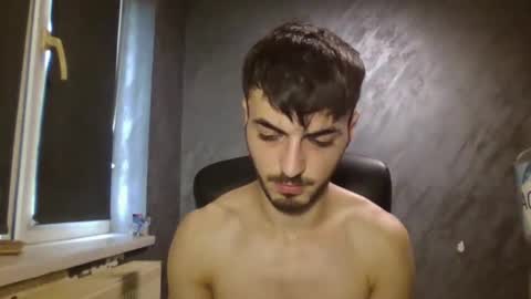 xxxdonpuiuuxxx online show from January 8, 2025, 1:41 pm