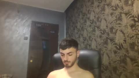 xxxdonpuiuuxxx online show from January 28, 2025, 5:35 pm