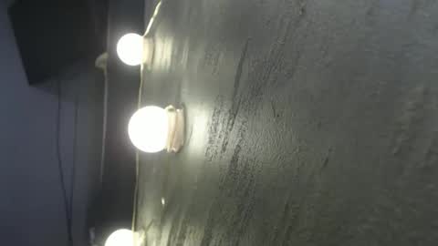 xxxdonpuiuuxxx online show from November 30, 2025, 7:01 am