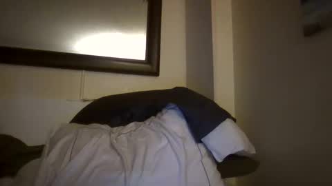 deeeeznutz online show from November 14, 2025, 6:12 am