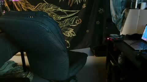 Snapshot of xxxjrstrokesxxx chatting on March 2, 2025, 7:23 pm xxxjrstrokesxxx online show from March 2, 2025, 7:23 pm