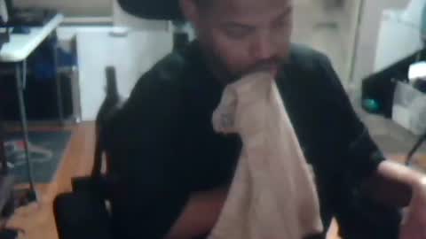 Snapshot of xxxonwheelz chatting on December 21, 2025, 12:29 am xxxonwheelz online show from December 21, 2025, 12:29 am