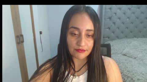 Snapshot of xxxvenus888 chatting on March 9, 2025, 7:45 am Lunhaa online show from March 9, 2025, 7:45 am