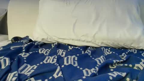 Lil Luna online show from February 17, 2025, 6:59 pm