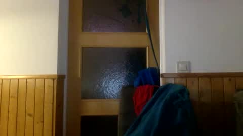 xyloreto80 online show from February 11, 2025, 7:05 pm