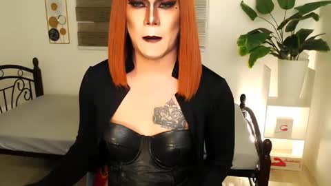 Snapshot of xyournightmarequeenx chatting on April 22, 2026, 6:20 pm QueenMarina online show from April 22, 2026, 6:20 pm