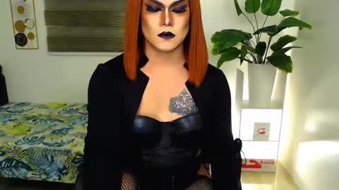 Snapshot of xyournightmarequeenx chatting on May 30, 2026, 6:54 am QueenMarina online show from May 30, 2026, 6:54 am