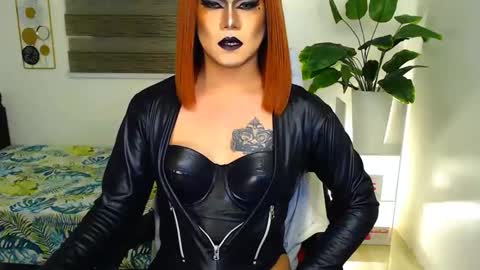 Snapshot of xyournightmarequeenx chatting on May 31, 2026, 10:11 am QueenMarina online show from May 31, 2026, 10:11 am