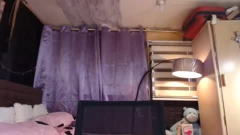 Snapshot of xyourtastyprincess chatting on April 7, 2026, 1:39 am Angela online show from April 7, 2026, 1:39 am