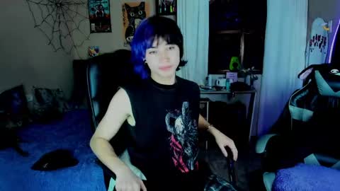 xzerox_ online show from June 3, 2026, 2:03 am