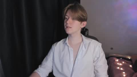 y0ursteve online show from December 1, 2025, 6:07 am