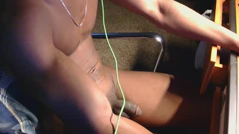 y_sticky online show from October 13, 2025, 10:54 pm