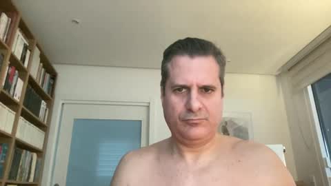 Snapshot of yachtcaptain7 chatting on March 7, 2025, 7:52 am yachtcaptain7 online show from March 7, 2025, 7:52 am