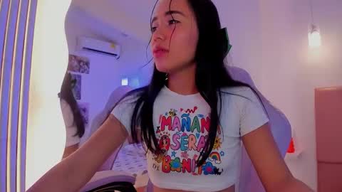 Snapshot of yadrihill_ chatting on November 26, 2025, 12:06 pm Yadrill online show from November 26, 2025, 12:06 pm