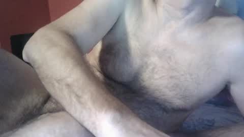 Snapshot of yahe2010 chatting on January 31, 2025, 4:25 am grillino online show from January 31, 2025, 4:25 am