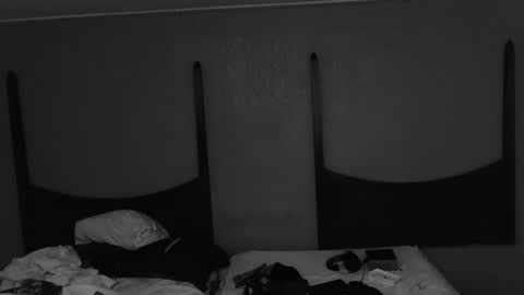 yahushuaha online show from December 1, 2025, 2:05 am