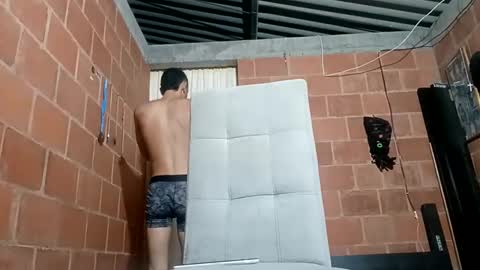 Yajz online show from September 9, 2025, 5:18 am