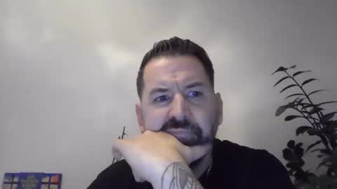 yakijoe online show from November 18, 2025, 10:36 pm