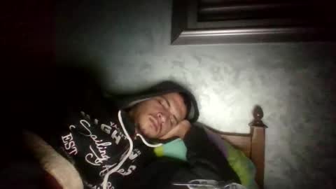 yamines online show from November 21, 2025, 2:43 am