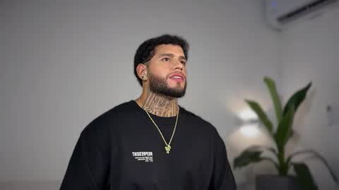 yamp sambrano online show from November 26, 2025, 3:18 am