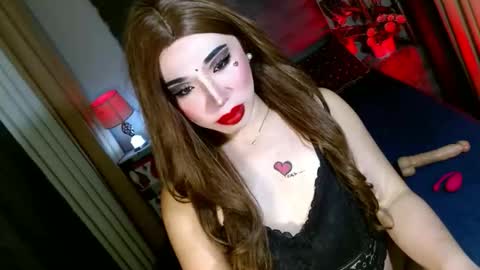 Snapshot of yan2xcumsalotxx chatting on October 13, 2025, 2:33 am REYAN online show from October 13, 2025, 2:33 am