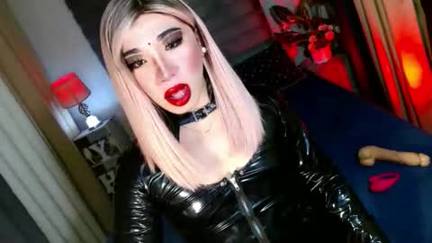 Snapshot of yan2xcumsalotxx chatting on October 25, 2025, 2:08 am REYAN online show from October 25, 2025, 2:08 am