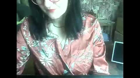 Snapshot of yanafiesta chatting on May 18, 2026, 12:00 pm yanafiesta online show from May 18, 2026, 12:00 pm
