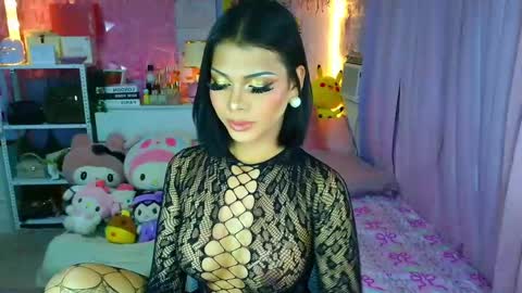 YANG AUDREY LONE online show from March 27, 2026, 1:55 am