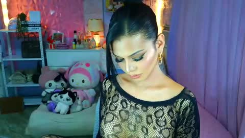 YANG AUDREY LONE online show from April 11, 2026, 1:43 am