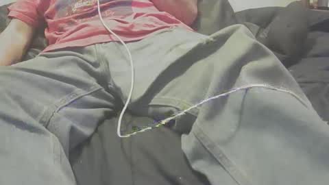 yangolox3 online show from October 13, 2025, 4:18 pm