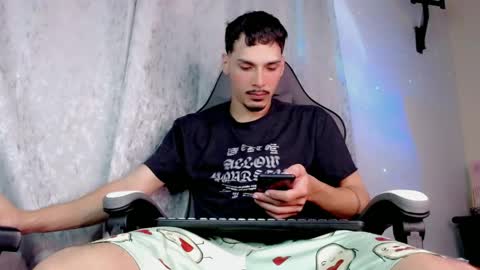 Snapshot of yankees_xxx chatting on May 31, 2026, 8:32 pm yankees online show from May 31, 2026, 8:32 pm