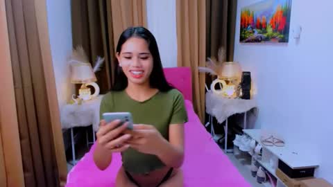 Snapshot of yanna_faulkerson chatting on September 30, 2025, 8:03 pm Yanna online show from September 30, 2025, 8:03 pm