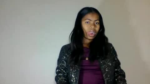 Snapshot of yannick_01 chatting on June 23, 2026, 10:24 am yannick_01 online show from June 23, 2026, 10:24 am