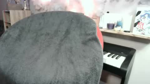 yannsolo8106 online show from November 23, 2025, 3:12 pm